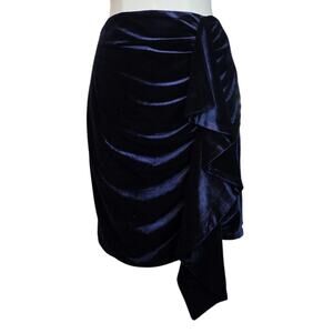 Womens NWT Nastya Gals Velvet Rffle Mini Skirt Sz. US 6